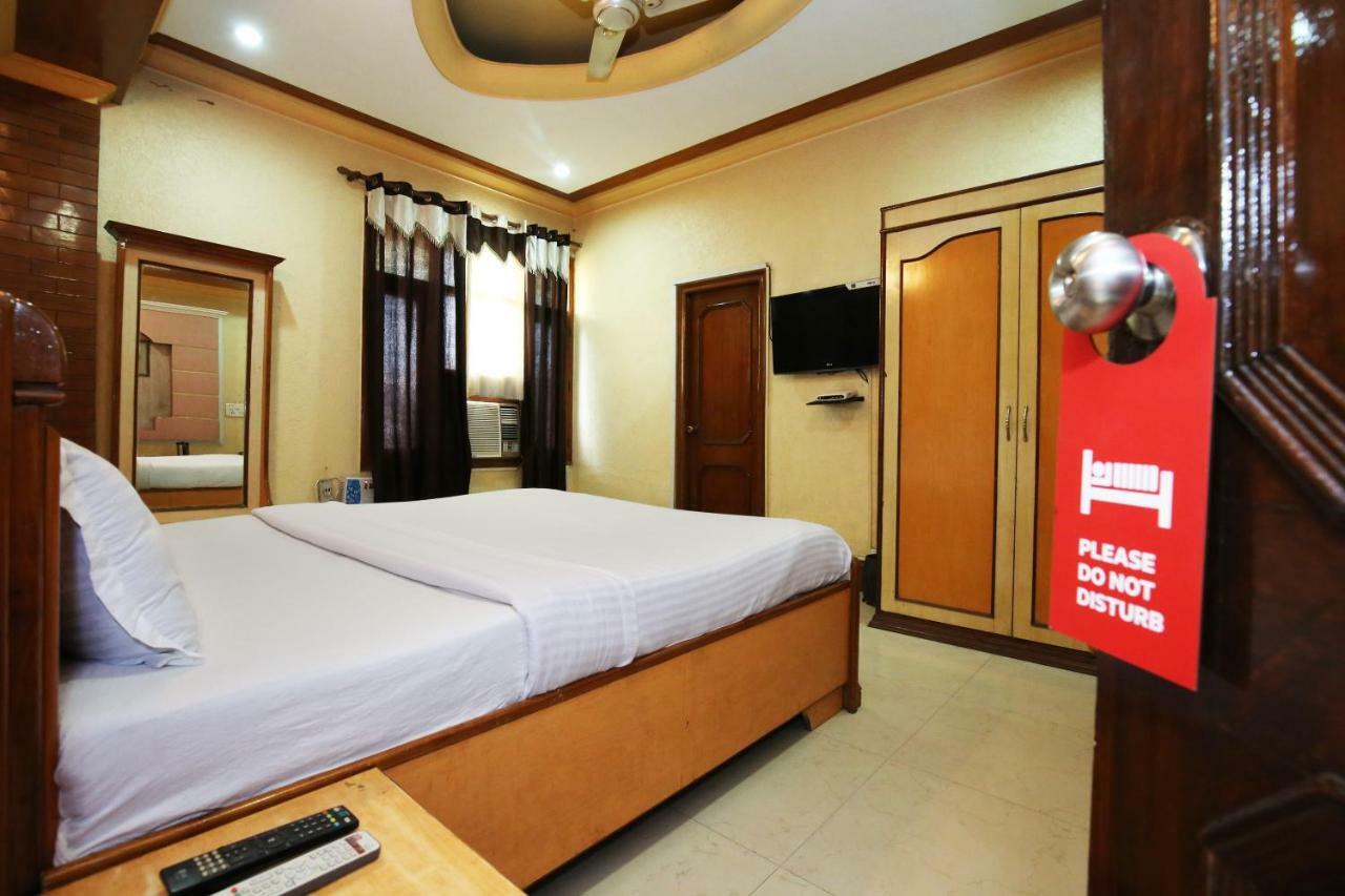 Zirakpur Capital O 10990 Hotel Gobind Regency מראה חיצוני תמונה