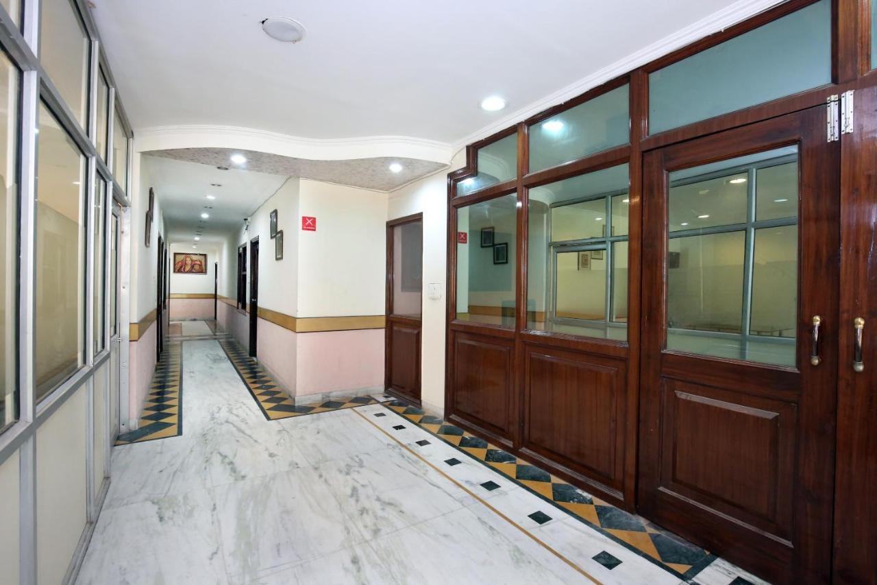 Zirakpur Capital O 10990 Hotel Gobind Regency מראה חיצוני תמונה